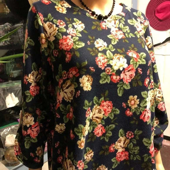Faith and joy women floral by Monteau Velour long sleeves shirt/blouse size XL - Picture 2 of 10